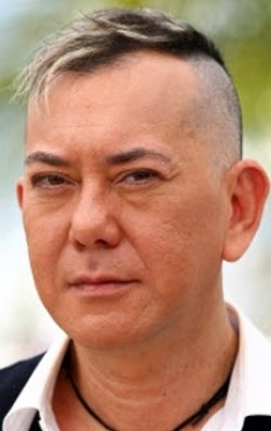 Актер Энтони Вонг Чау-Санг сыгравший роль в мультике Макдалл, принц булочек.