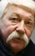 Актер Эдуард Назаров сыгравший роль в мультике Приключения капитана Врунгеля (сериал 1976 - 1979).