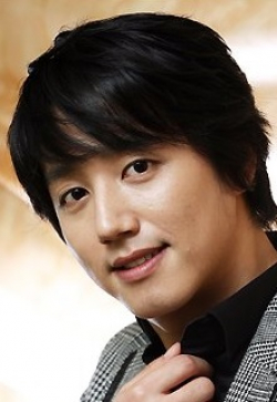 Актер Мён Сын-хун сыгравший роль в мультике Станция «Сеул».