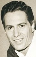 Актер Нино Манфреди сыгравший роль в мультике Пчелка Юля.