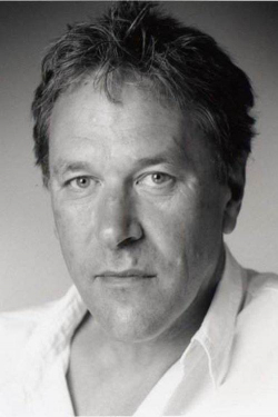 Актер Тим Бентинк сыгравший роль в мультике 101 далматинец 2:  Приключения Патча в Лондоне.