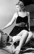 Актер Вирджиния Вейл сыгравший роль в мультике Blonde Comet.